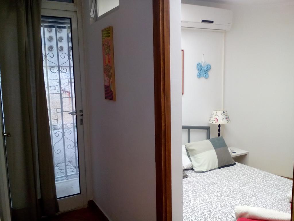 Optimist Split Apartment Exterior photo